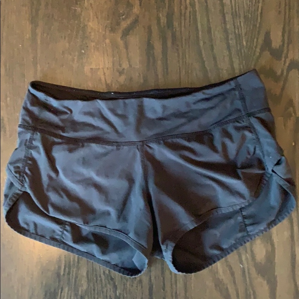 Lululemon speed it up black shorts